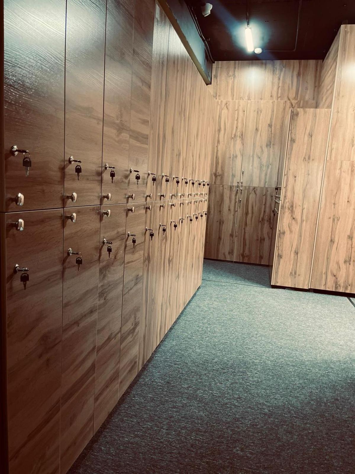 Hostel Kochevnik Capsule Hotel Alma-Ata Buitenkant foto