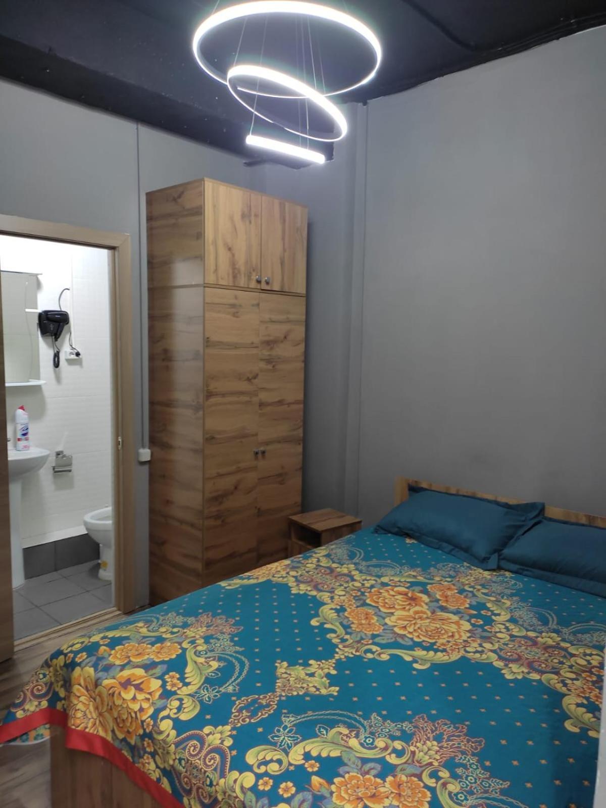 Hostel Kochevnik Capsule Hotel Alma-Ata Buitenkant foto